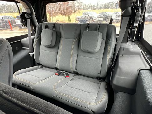 Used 2024 Jeep Wrangler Sport image 18