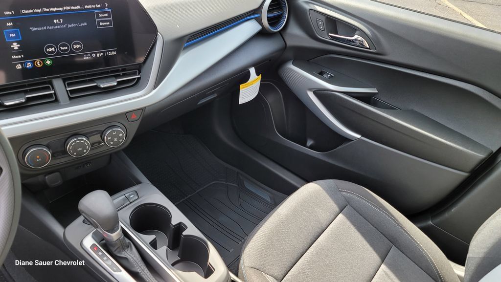 New 2026 Chevrolet Trax LS FWD image 23
