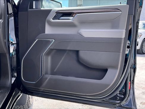Used 2026 Chevrolet Silverado 1500 RST RWD image 28