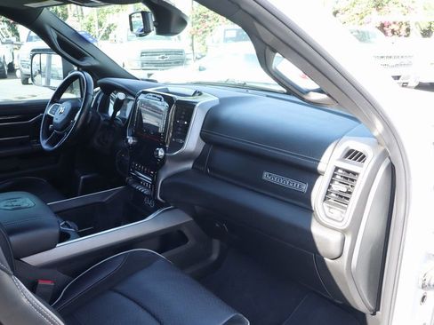 Used 2020 RAM 2500 Laramie w/ Night Edition AWD/4WD image 43