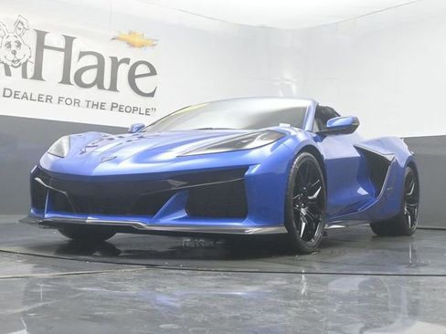 Used 2023 Chevrolet Corvette Z06 RWD image 4