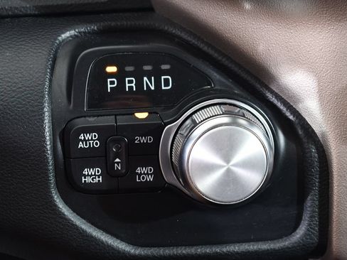 Used 2021 RAM 1500 Laramie AWD/4WD image 32
