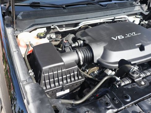 Used 2019 Chevrolet Colorado Z71 image 11