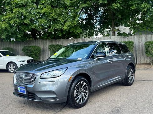 Used 2021 Lincoln Corsair AWD w/ Equipment Group 101A image 2