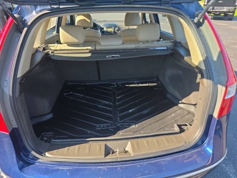 Used 2012 Hyundai Elantra FWD image 12