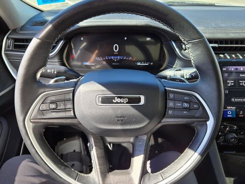 Used 2021 Jeep Grand Cherokee L Limited w/ MOPAR Finishing Package image 27