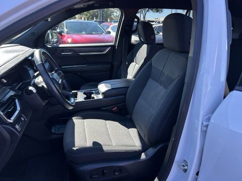 Certified 2025 GMC Acadia Elevation image 14