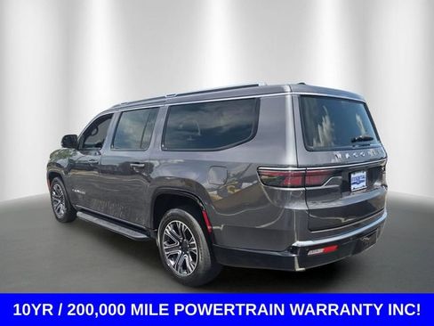 Used 2024 Jeep Wagoneer L Series II RWD image 3