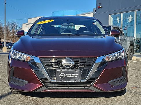 Used 2020 Nissan Sentra SV image 2