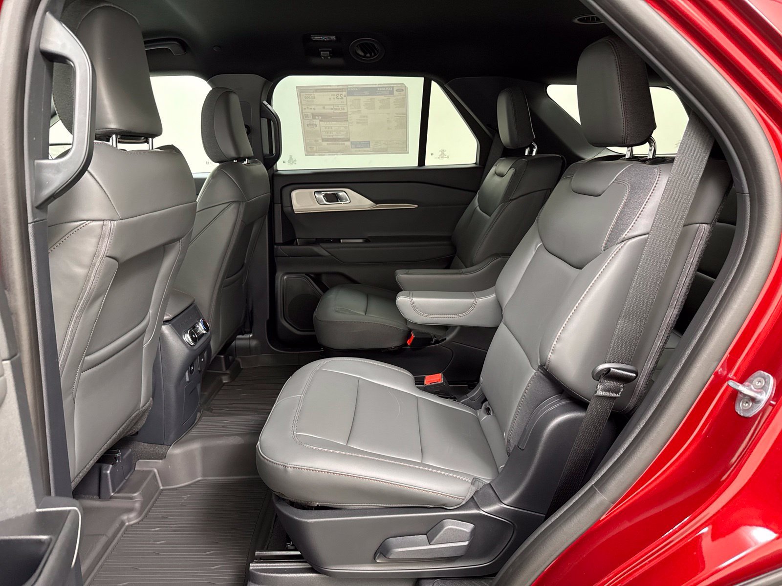 New 2027 Ford Explorer Active w/ Active Comfort Package RWD image 19