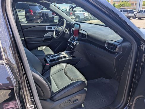 Used 2021 Ford Explorer ST w/ Equipment Group 401A AWD/4WD image 34
