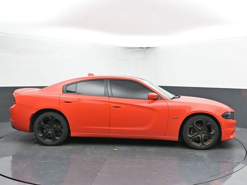 Used 2017 Dodge Charger R/T w/ Plus Group image 12