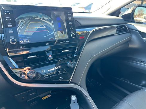 Used 2024 Toyota Camry XSE image 25