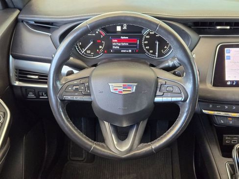 Used 2021 Cadillac XT4 Premium Luxury image 20