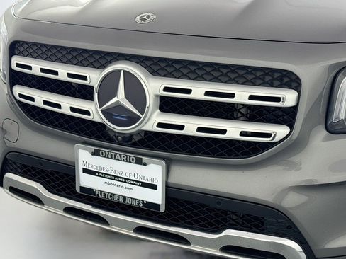 Used 2020 Mercedes-Benz GLB 250 4MATIC image 13