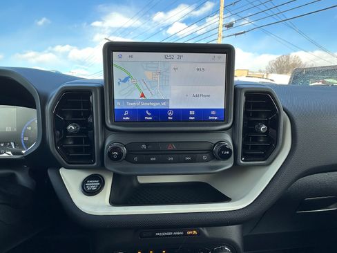 Used 2024 Ford Bronco Sport Heritage w/ Heritage Convenience Package image 16