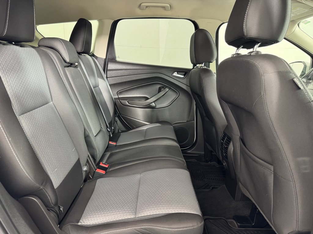 Used 2017 Ford Escape SE AWD/4WD image 24
