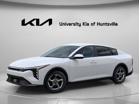 New 2026 Kia K4 FWD image 4