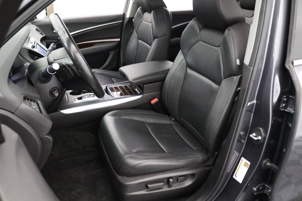 Used 2017 Acura MDX w/ Technology Package AWD/4WD image 2