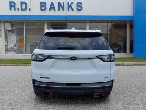 Certified 2021 Chevrolet Traverse Premier w/ Redline Edition AWD/4WD image 4
