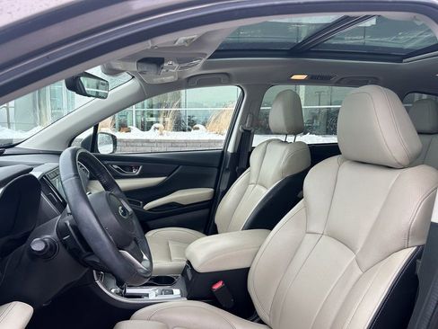 Used 2022 Subaru Ascent Limited w/ Technology Package image 10