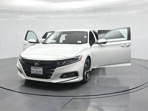 Used 2020 Honda Accord Sport image 31