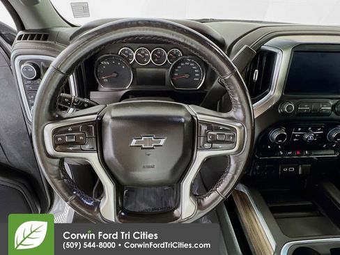 Used 2021 Chevrolet Silverado 1500 LT Trail Boss w/ Bed Protection Package image 8