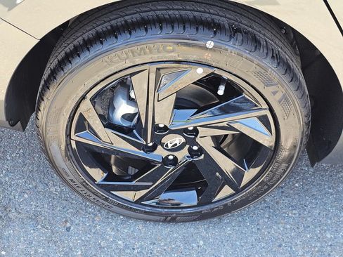 Certified 2026 Hyundai Elantra Sport FWD image 8