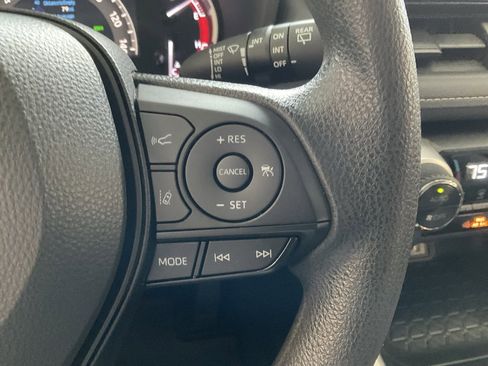 Used 2023 Toyota RAV4 XLE image 14