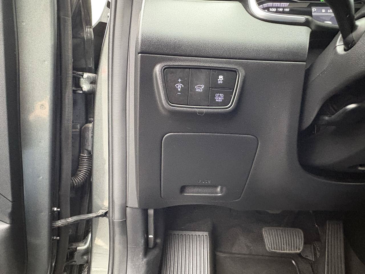 Used 2024 Hyundai Tucson Blue AWD/4WD image 16