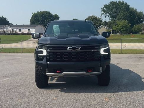 Certified 2022 Chevrolet Silverado 1500 ZR2 AWD/4WD image 3