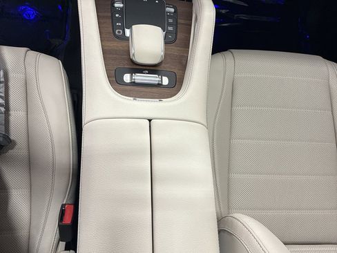 New 2026 Mercedes-Benz GLE 580 4MATIC image 11