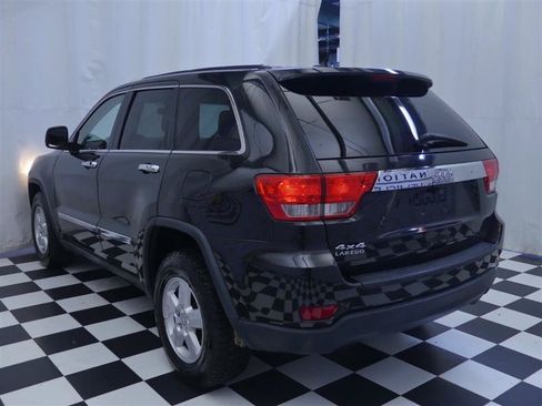 Used 2013 Jeep Grand Cherokee Laredo AWD/4WD image 5