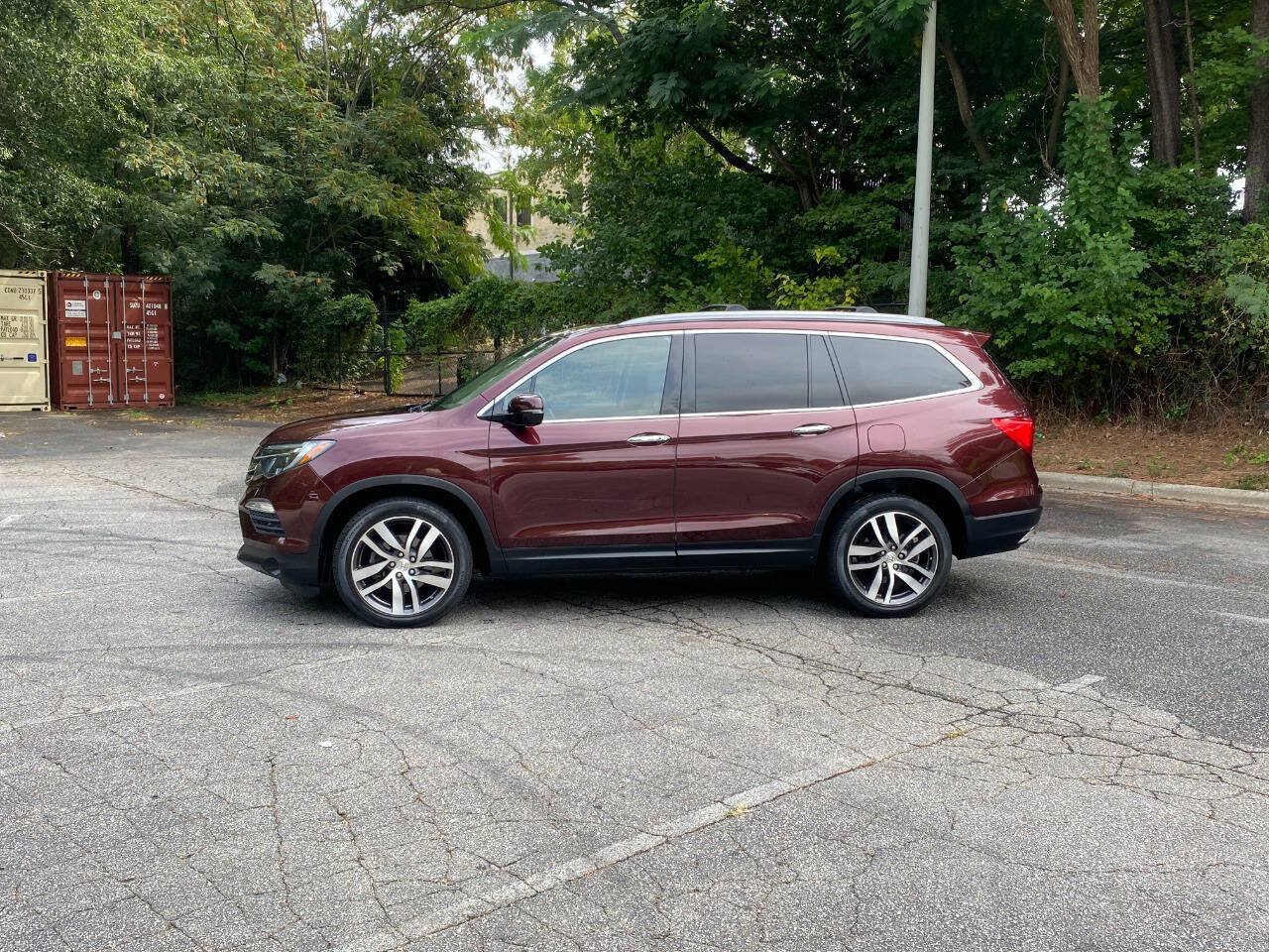 Used 2016 Honda Pilot Touring image 8