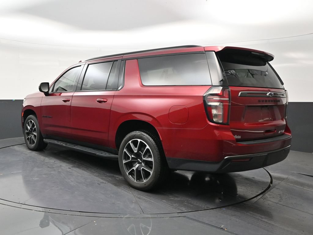 Used 2021 Chevrolet Suburban RST AWD/4WD image 3
