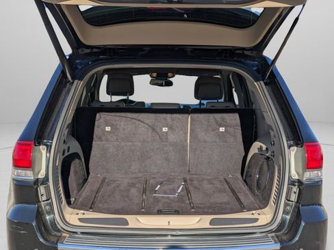 Used 2014 Jeep Grand Cherokee Limited image 33