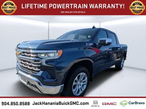 Used 2022 Chevrolet Silverado 1500 LTZ w/ LTZ Premium Package AWD/4WD image 7