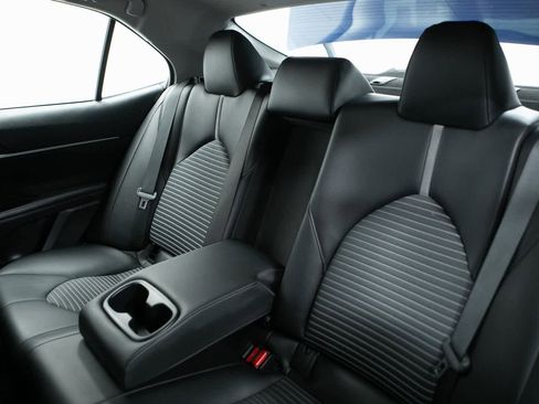 Used 2023 Toyota Camry SE image 27