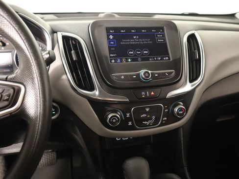 Used 2024 Chevrolet Equinox LS w/ LS Convenience Package image 5