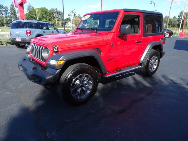 Used 2026 Jeep Wrangler Sport AWD/4WD image 1