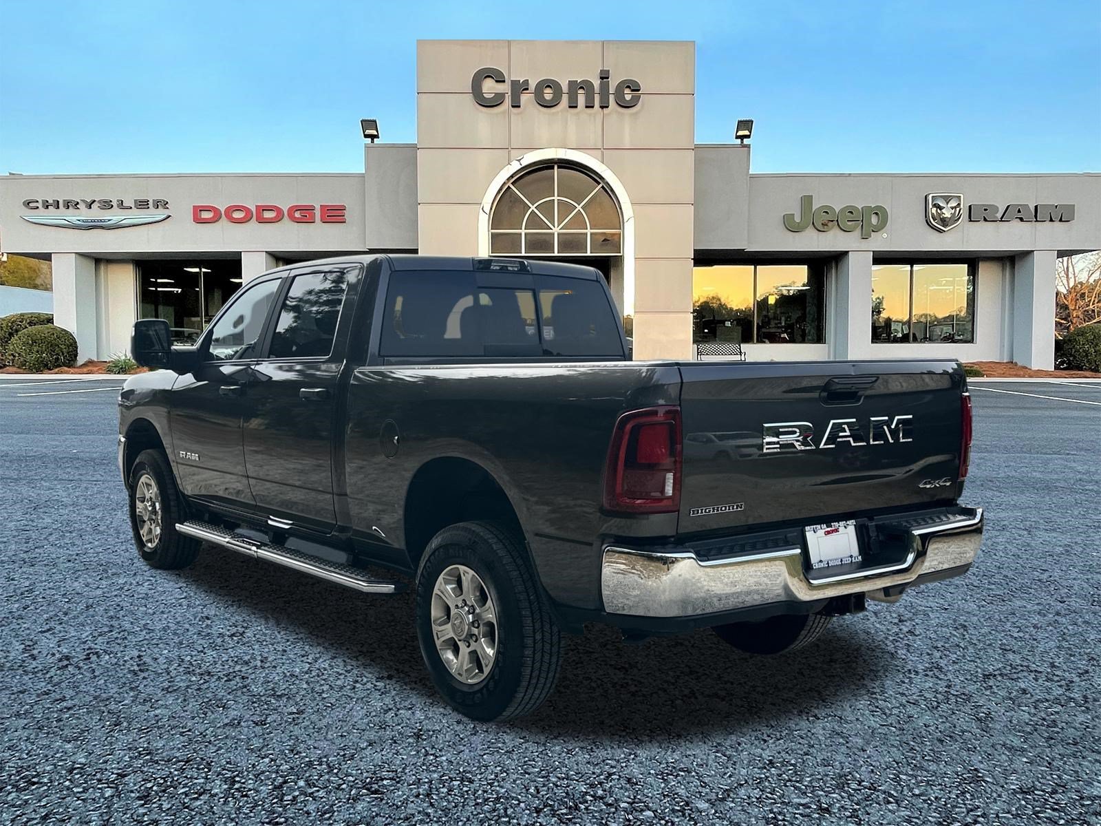Used 2025 RAM 2500 Big Horn AWD/4WD image 5