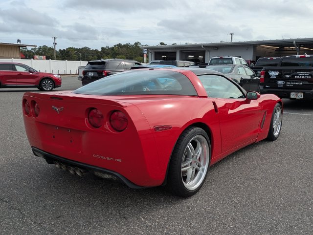 Used 2005 Chevrolet Corvette Coupe w/ Preferred Equipment Group RWD image 3