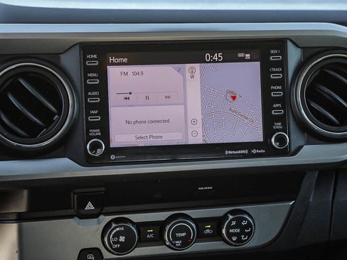 Certified 2020 Toyota Tacoma SR5 image 15