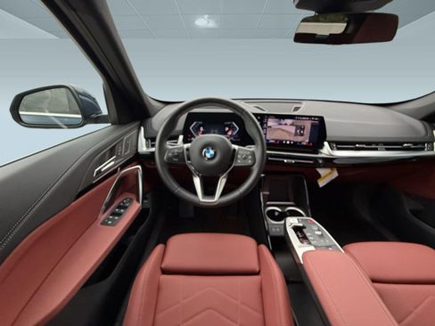 Used 2026 BMW X1 xDrive28i AWD/4WD image 17