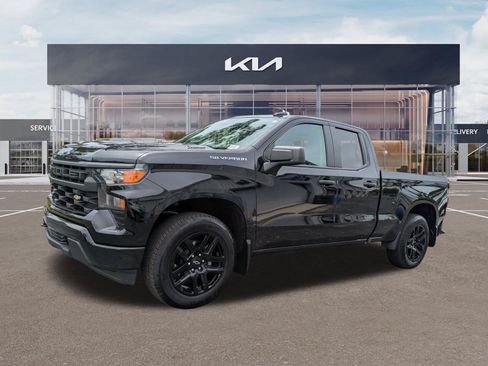Used 2026 Chevrolet Silverado 1500 Custom RWD image 6