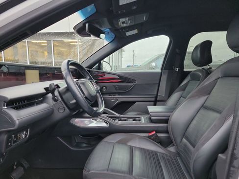 Certified 2024 Lincoln Nautilus Reserve w/ Equipment Group 202A image 16