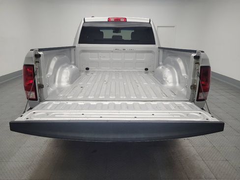Used 2017 RAM 1500 Express AWD/4WD image 29