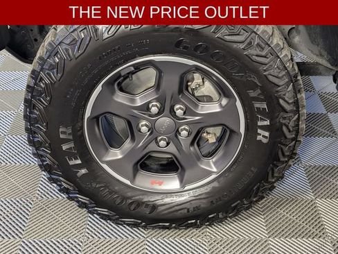 Used 2021 Jeep Gladiator Rubicon AWD/4WD image 8