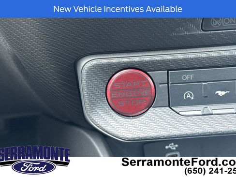 Used 2025 Ford Mustang Coupe RWD image 22