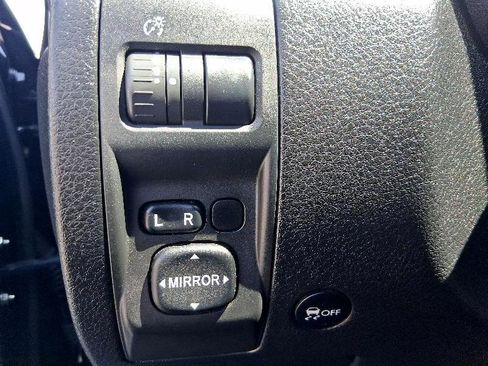 Used 2010 Subaru Forester 2.5X Premium image 30